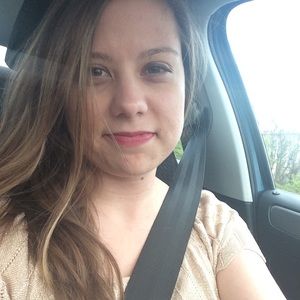 Meet your Posher, Valerie